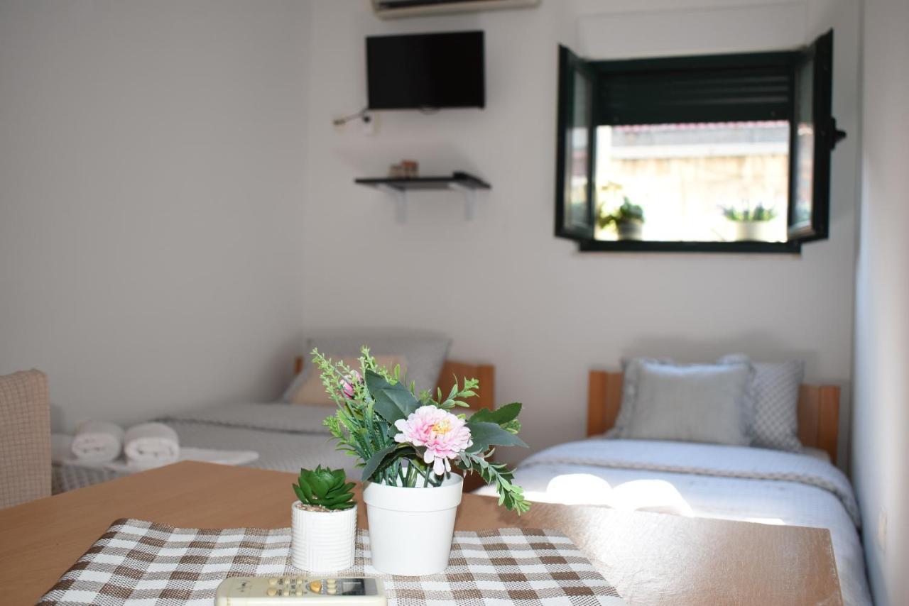 Twin Love Apartment Сплит Екстериор снимка