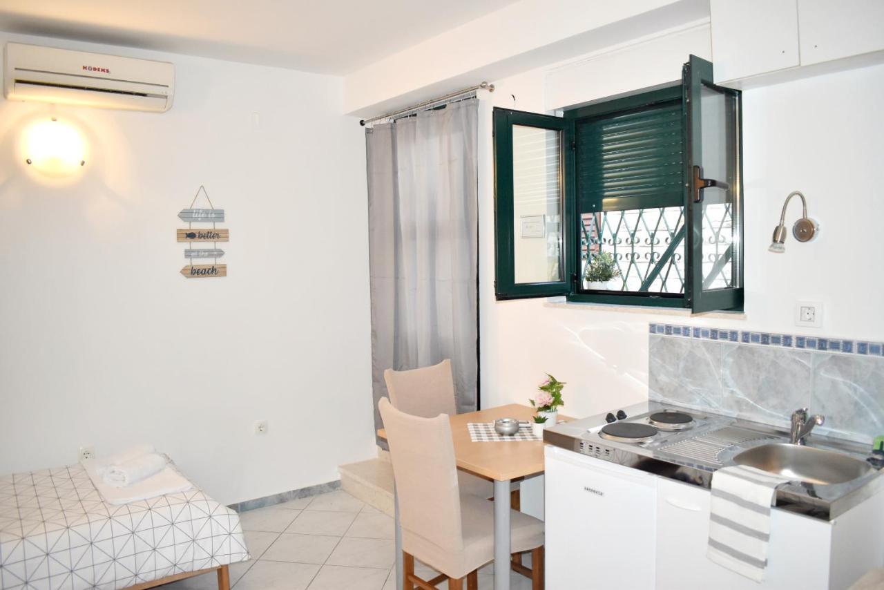 Twin Love Apartment Сплит Екстериор снимка