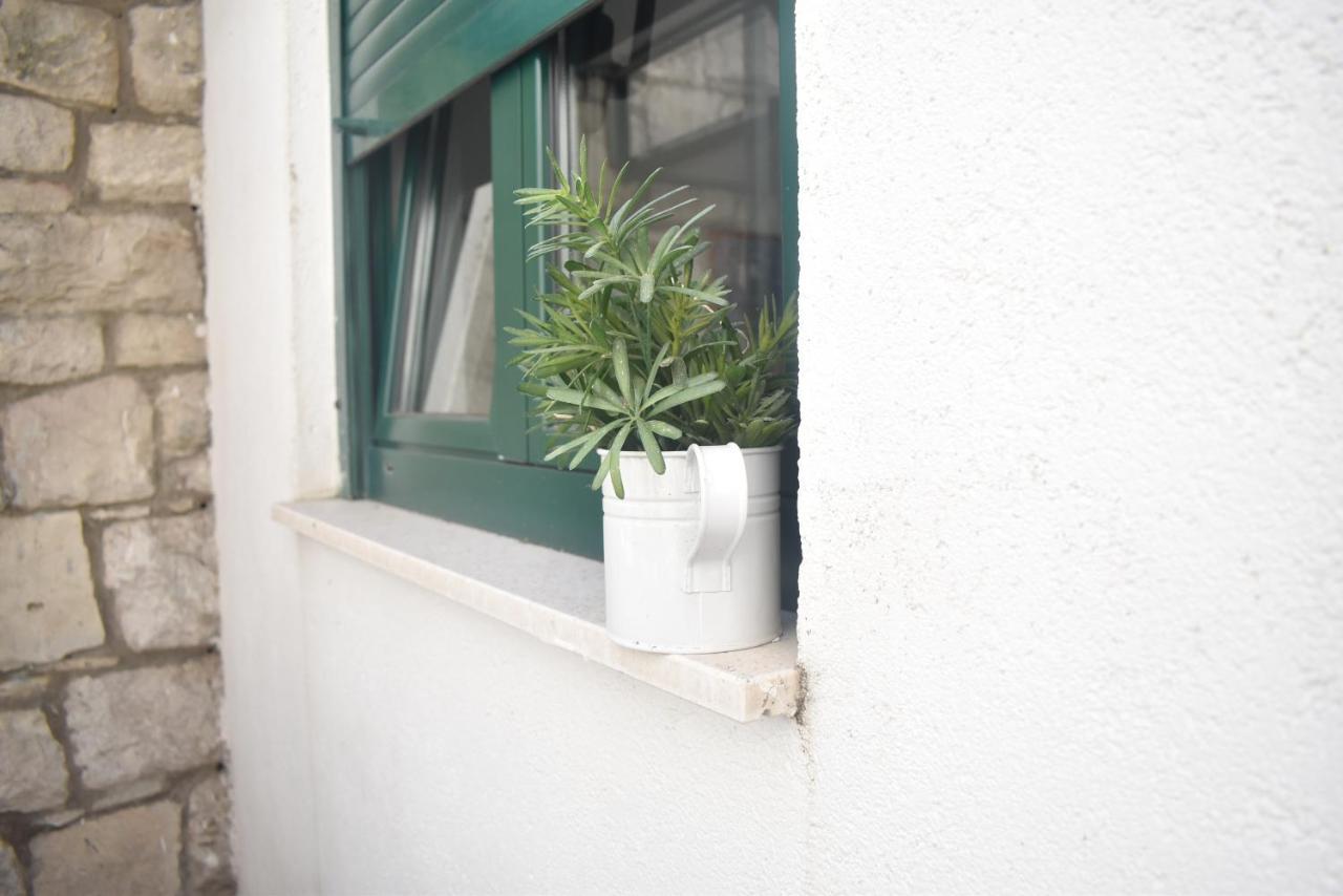 Twin Love Apartment Сплит Екстериор снимка