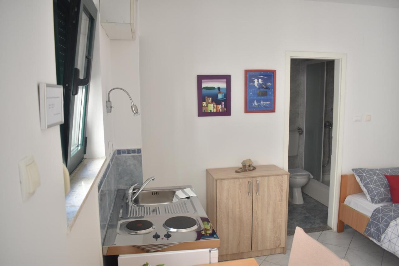 Twin Love Apartment Сплит Екстериор снимка