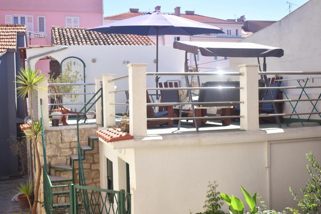 Twin Love Apartment Сплит Екстериор снимка