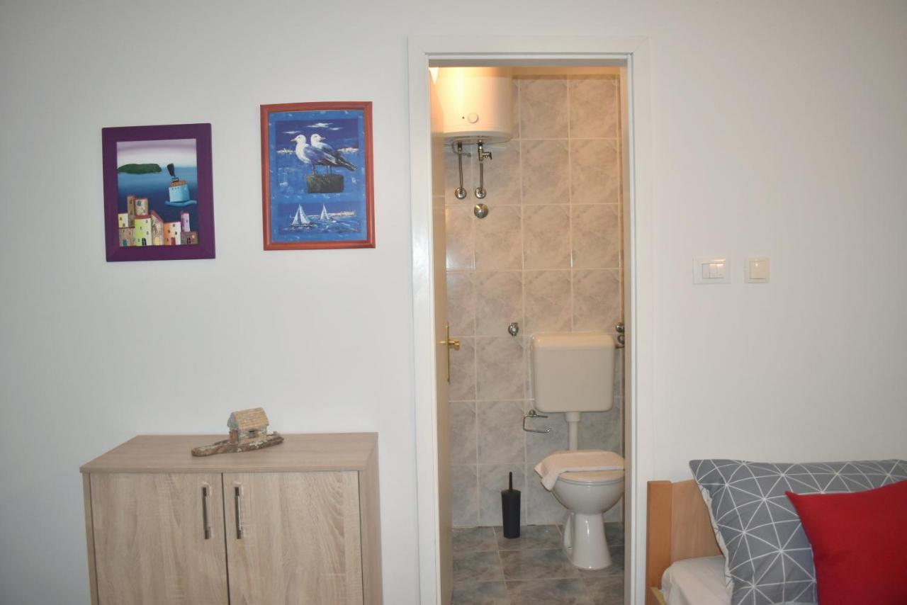 Twin Love Apartment Сплит Екстериор снимка